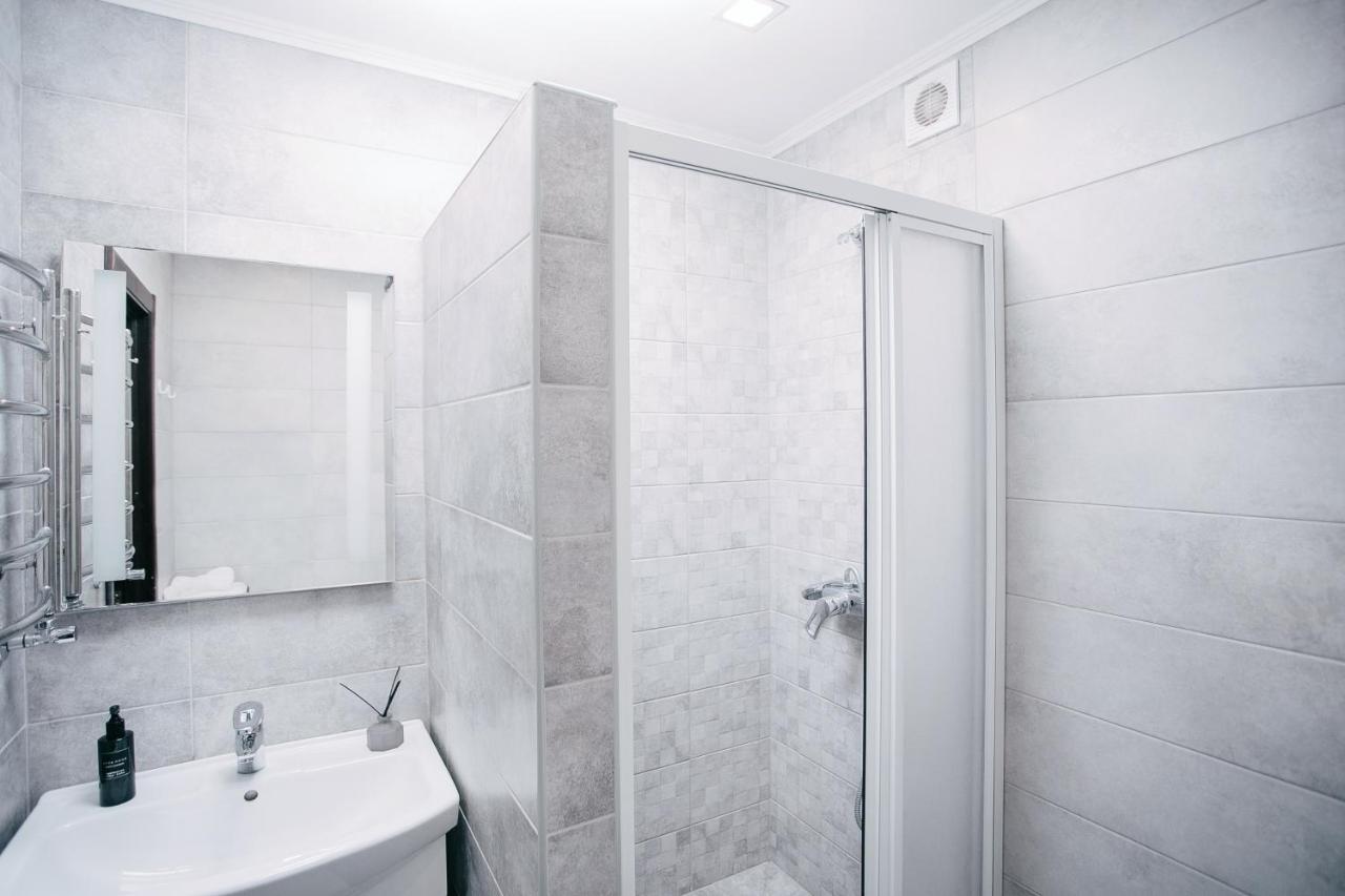 Сучасна 1-Кімнатна Квартира Winnyzja Exterior foto
